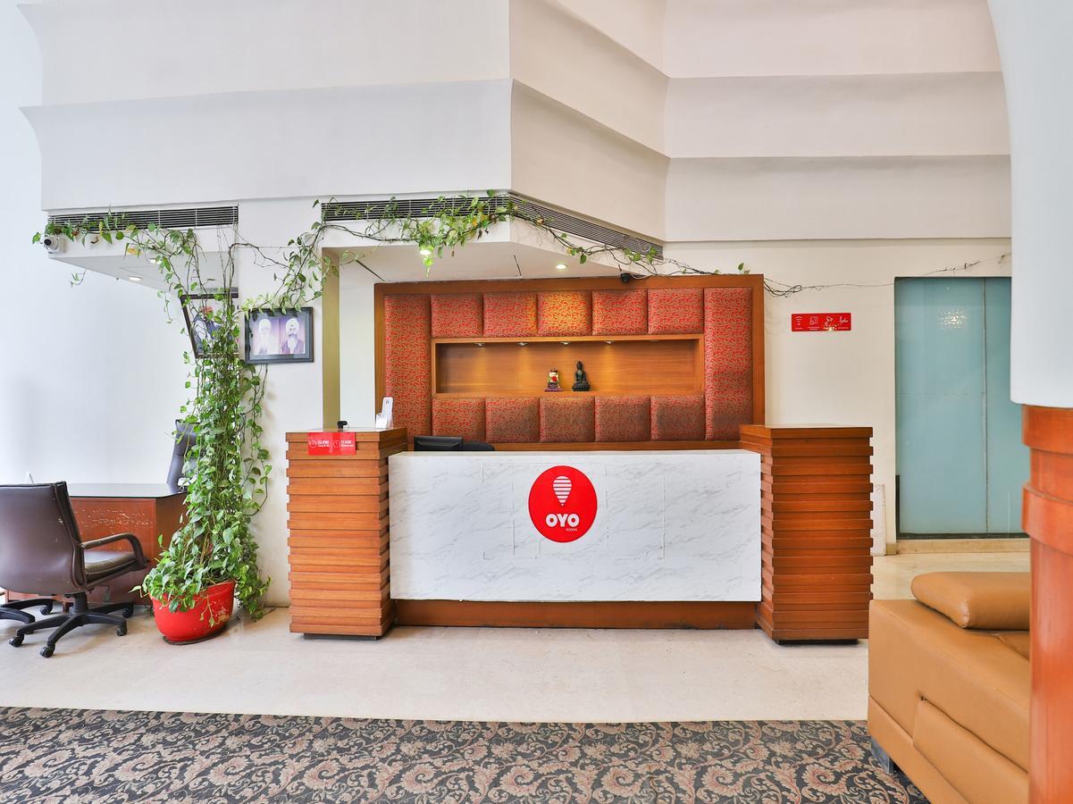 Oyo 1123 Hotel Rock Regency Ahmedabad Exterior foto